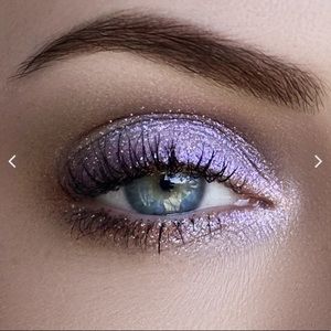 Ritual de Fille Selenium Crystalline Eye Soot